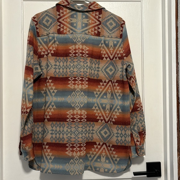 Pendleton wool button up shirt - Picture 5 of 5